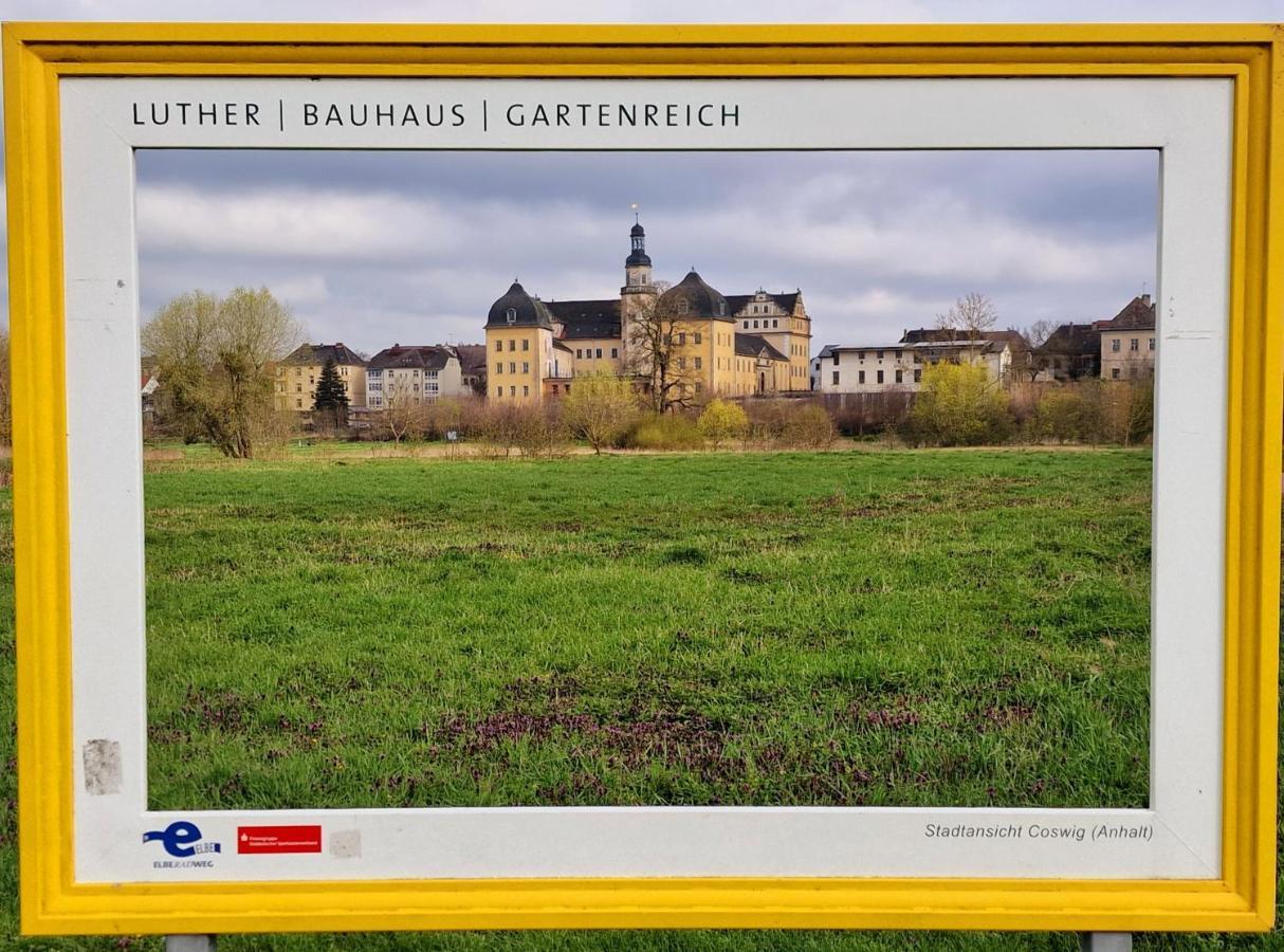 Gaestequartier Mittendrin In Coswig  Bagian luar foto