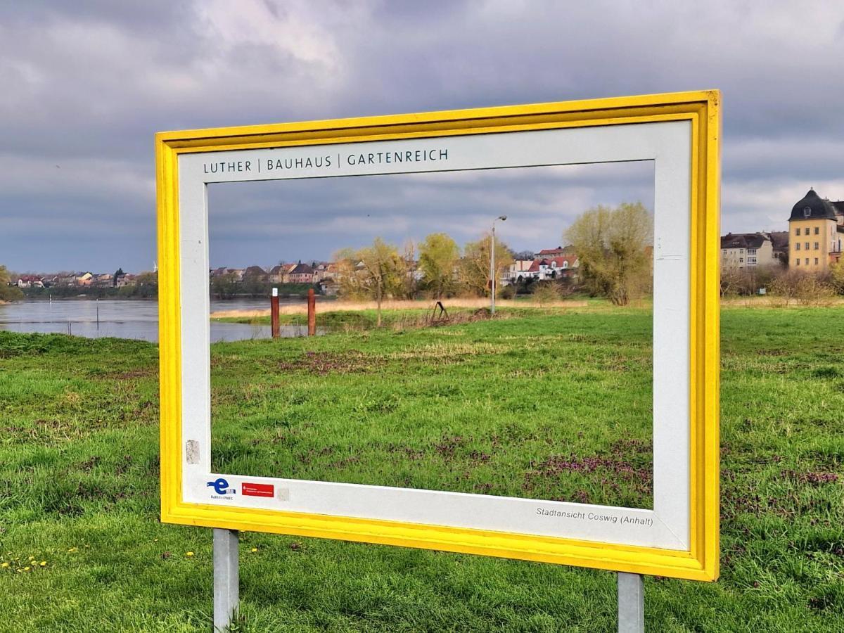 Gaestequartier Mittendrin In Coswig  Bagian luar foto